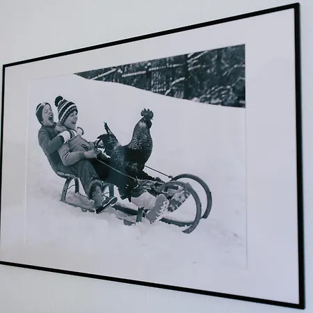 Stay-a-while I Emilio I Wlan